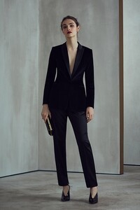 aw17-womenswear-lookbook-november-look-12-10_59f05c0917bfb.thumb.jpg.25e1136839db44ff68a1d30a0e6364ee.jpg