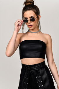 black-rachel-faux-leather-crop-top_002.jpg