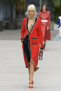 chanel-cruise-2020-show-paris-runway-gg-0814(1).thumb.jpg.2887f62f9b921430667589bd8de4222d.jpg