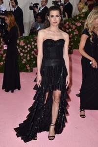 charlotte-casiraghi-2019-met-gala-0.jpg