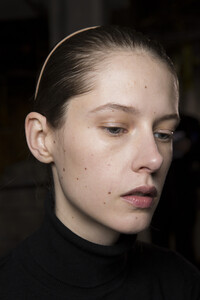dion-lee-bks-m-rf19-1332.thumb.jpg.9f2b434ce46cdb510221e825d0fbc263.jpg