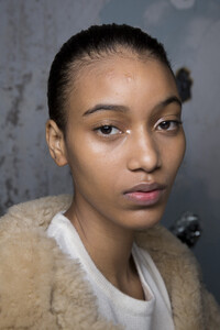 dion-lee-bks-m-rf19-1386.thumb.jpg.ed6c878111109814da29da7e42d38747.jpg
