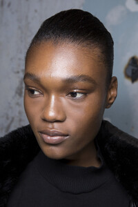 dion-lee-bks-m-rf19-1411.thumb.jpg.383831937e27948e7c98686cf4858738.jpg