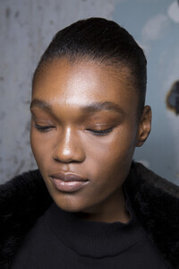 dion-lee-bks-m-rf19-1412.thumb.jpg.9ee69a097dc7b2c134ec7ac2115d1220.jpg