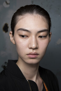 dion-lee-bks-m-rf19-1425.thumb.jpg.c2065103fec5c9c17e911a014dd48cdd.jpg