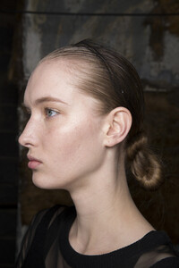 dion-lee-bks-m-rf19-1470.thumb.jpg.8a728cd1a00e6d50e28031c35f71bdb0.jpg