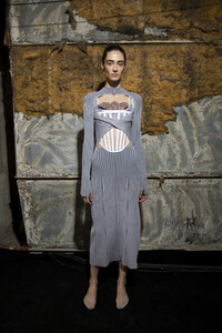 dion-lee-bks-m-rf19-1487.thumb.jpg.5c9bc83ea7dd087cd68b12835e3d231e.jpg