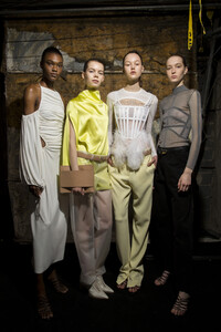 dion-lee-bks-m-rf19-1558.thumb.jpg.68ef48c1fef151149b683c138d03bc74.jpg