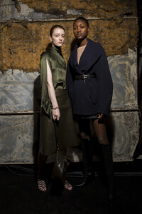 dion-lee-bks-m-rf19-1590.thumb.jpg.7a456e03473b87b0327b62d21a70700a.jpg