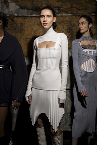 dion-lee-bks-m-rf19-1632.thumb.jpg.c4b409467ba027fa3e92087e28b1124c.jpg
