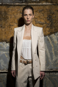 dion-lee-bks-m-rf19-1787.thumb.jpg.3a46ee0078fc14a9fb04c77b5e18d642.jpg