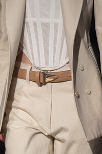 dion-lee-clp-rf19-4230.thumb.jpg.8c9789b04e8413fa643750026ddd32d4.jpg