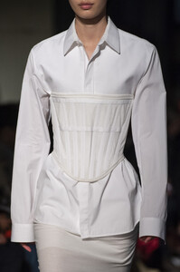 dion-lee-clp-rf19-4254.thumb.jpg.59d84d94b370fbd69a93ace40ad5583f.jpg