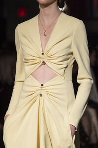 dion-lee-clp-rf19-4336.thumb.jpg.149499791c874fff4a74a4da5639748a.jpg