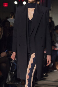 dion-lee-clp-rf19-4382.thumb.jpg.c557501d44c71a710e0ed28c081ba552.jpg