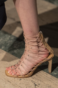 dion-lee-clp-rf19-4411.thumb.jpg.a1d09bd8bbe0b5b85ea15711f620e1b0.jpg
