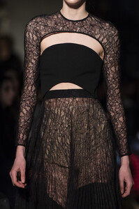 dion-lee-clp-rf19-4572.thumb.jpg.dadc34bf06bf492cb9380942b44fc491.jpg