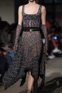 dion-lee-clp-rf19-4604.thumb.jpg.83e7b981a231807b8f43d6539c0a8aa8.jpg