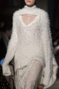 dion-lee-clp-rf19-4648.thumb.jpg.b7339fd79d1910945af5b8d24d163b46.jpg