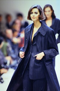 fashion-photography-archive-image-work-image----batch2WM----fullSize----103904_103904-1_0162_fs.jpg.thumb.jpg.2d2c7b155aa4ebaaee7fb169b50fe1b6.jpg
