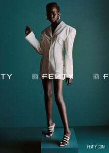 fenty-release-5-19-ad-campaign-the-impression-010.thumb.jpg.ffa41d319493940611297d5f6001b65e.jpg