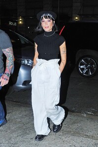 halsey-night-out-style-05-21-2019-3.jpg