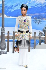 janelle-monae-attends-the-chanel-show-as-part-of-the-paris-fashion-picture-id1133773294.jpg
