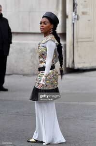 janelle-monae-attends-the-chanel-show-as-part-of-the-paris-fashion-picture-id1133791838.jpg