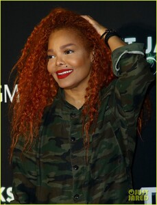 janet-jackson-celebrates-her-las-vegas-residency-04.jpg