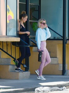 julianne-hough-and-nicole-richie-leaving-a-gym-in-los-angeles-05-22-2019-3.jpg