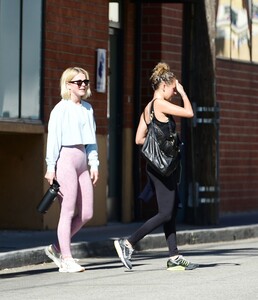 julianne-hough-and-nicole-richie-leaving-a-gym-in-los-angeles-05-22-2019-9.jpg