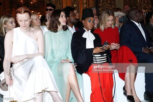 karen-elson-alexa-chung-janelle-monae-and-karlie-kloss-attend-the-picture-id1133576296.jpg