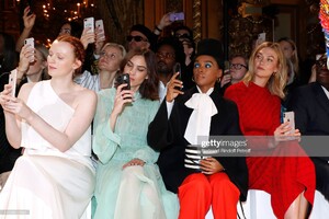 karen-elson-alexa-chung-janelle-monae-and-karlie-kloss-attend-the-picture-id1133612565.jpg