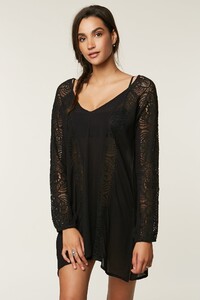 kasia_FA8416032_blk_f.jpg