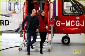 kate-middleton-prince-william-visit-wales-08.jpg