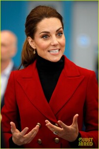 kate-middleton-prince-william-visit-wales-12.jpg