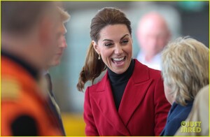 kate-middleton-prince-william-visit-wales-17.jpg