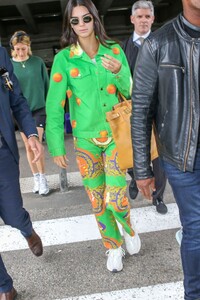 kendall-jenner-nice-airport-05-22-2019-4.jpg