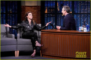 keri-russell-says-doing-broadway-debut-is-still-crazy-to-me-03.JPG