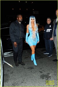 kim-kardashian-channels-cher-at-met-gala-2019-after-party-03.jpg