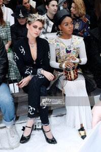 kristen-stewart-and-janelle-monae-attend-the-chanel-show-as-part-of-picture-id1133790114.jpg