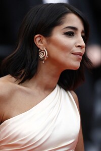 leila-bekhti-a-hidden-life-red-carpet-at-cannes-film-festival-0.thumb.jpg.9b55d7041f05f242ee852faf77e85231.jpg