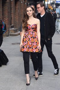 lily-collins-arrives-at-late-show-with-stephen-colbert-in-new-york-05-02-2019-8.jpg