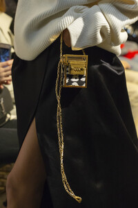 maxwell-clp-rf19-0132.thumb.jpg.02ffe6fc897a35e36f279c8b2a442c70.jpg