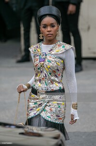 model-janelle-monae-attends-the-chanel-show-as-part-of-the-paris-picture-id1133793862.jpg