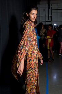 prabal-gurung-bks-g-rf19-5880.thumb.jpg.d3618f3d3e3138288e4f0778128648f1.jpg