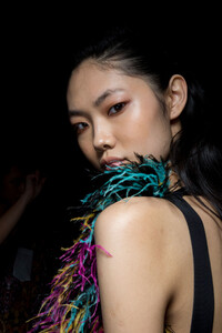 prabal-gurung-bks-g-rf19-6132.thumb.jpg.f38f50b2115e66962abcb86ead4defbe.jpg