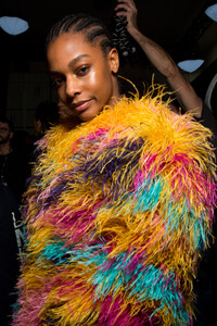 prabal-gurung-bks-g-rf19-6192.thumb.jpg.2263372b296db30fd72e303229ed0c8c.jpg
