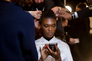 prabal-gurung-bks-m-rf19-1962.thumb.jpg.1649afea128a160d80bb0ef8c5cd7b54.jpg