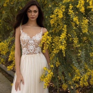 pronovias_60103831_135125697640555_7151947334475053131_n.jpg